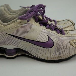Nike Shox Youth sz 5 Women's size 6 Purple 5Y 37.5